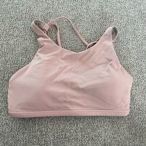 Lululemon sports bra size 4